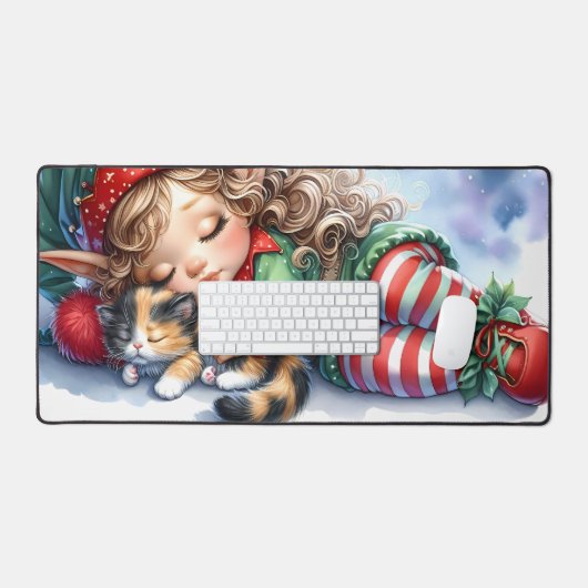 Sleeping Christmas Elf with Calico Kitten (Clavier et souris)