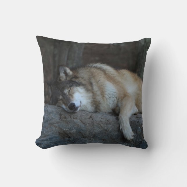 Sleeping Wolf Lodge Pillow Kussen (Voorkant)