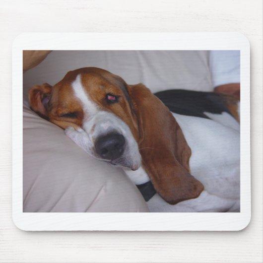 Sleepy Basset Hound Muismat (Voorkant)