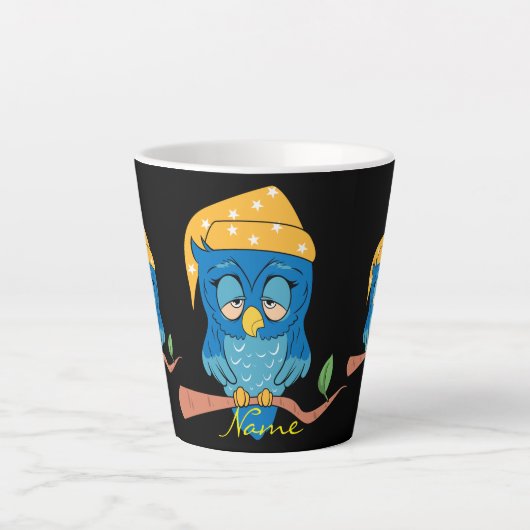 Sleepy Owl Thunder_Cove Classic Latte Mok (Voorkant)