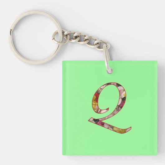 Sleutelhanger met monogram Q bloemendesign (voorkant)