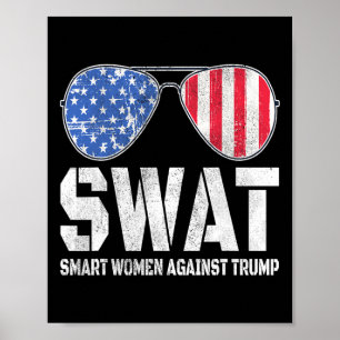 Slimme vrouwen tegen Trump Grappig Anti-Trump 2024 Poster