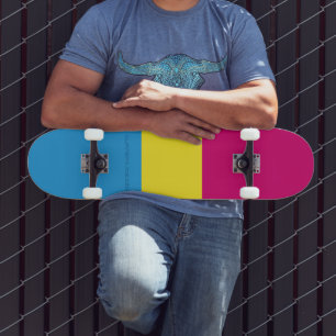 SlipperyJoe panseksuele pridevlag roze amber en cy Skateboard