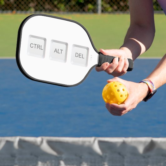 SlipperyJoe's CTRL ALT DEL knoppen drie witte com Pickleball Paddle (Insitu)