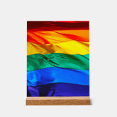 SlipperyJoe's drapeau gay pride agitant des couleu (Recto)
