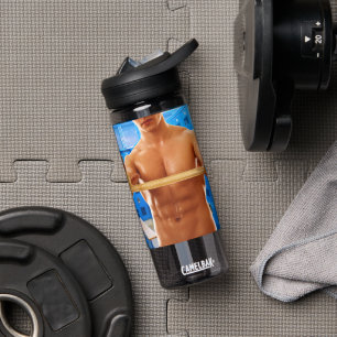 SlipperyJoe's gespierde man shirtloos 6-pack gymna Waterfles