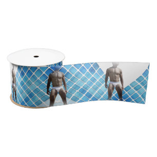 SlipperyJoe's gespierde man six-pack abs witte ond Lint