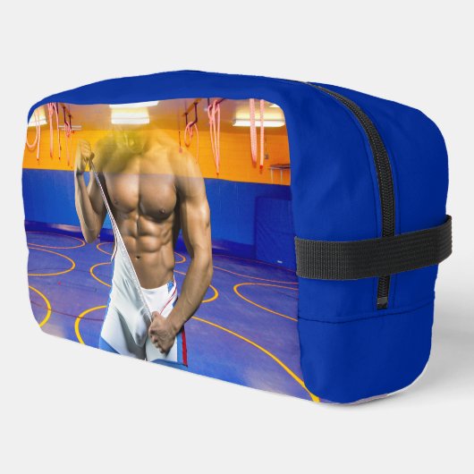 SlipperyJoe's gespierde man uitstulping six-pack s Toilettasje (Linkerhoek)