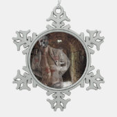 SlipperyJoe's gespierde spooksteen zwak verlichte  Tin Sneeuwvlok Ornament (Voorkant)