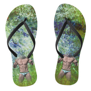 SlipperyJoe's hoog gespierde volwassen man zonder Teenslippers