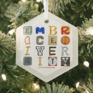 SlipperyJoe's omarm diversiteit uitknipbare letter Glas Ornament