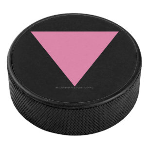 SlipperyJoe's roze driehoekige vlag helder roze sy Hockey Puck
