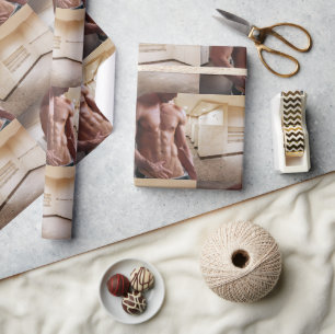 SlipperyJoe's shirtloze gespierde mannelijke torso Cadeaupapier