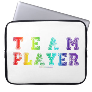 SlipperyJoe's teamspeler gevuld met gladde regenbo Laptop Sleeve