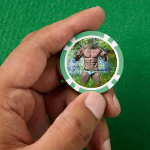 SlipperyJoe's zeer gespierde volwassen man zonder Poker Chips