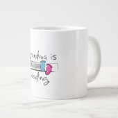 Slogan grandma is loading. Opa en oma worden. Extra Grote Beker (Voorkant rechts)