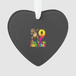 Sloth Fêtant Son 9ème Anniversaire En Dabant T-Shi