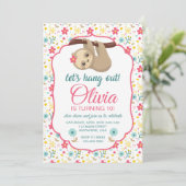 Sloth Flower Anniversaire Invitation Laissez-nous  (Debout devant)