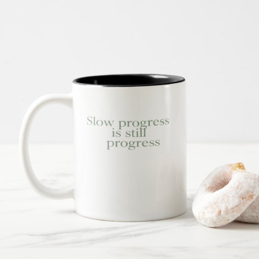 Slow Progress Is Still Progress Tweekleurige Koffiemok (Met donut)