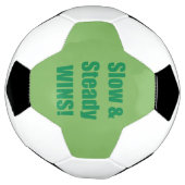 Slow & Steady WINS! Voetbal (Gedraaid)