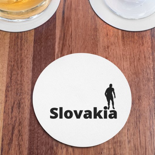 Slowaakse voetbalspeler die stip als bal gebruikt zandsteen onderzetter