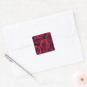 Sluit rode rozenbloemen. vierkante sticker (Envelop)