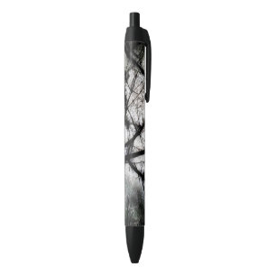 Sluiten in zwarte inkt pen