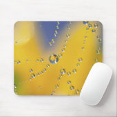 Sluiten van spinweb met dauwdruppels muismat (Met muis)