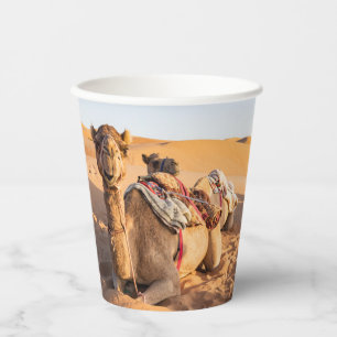 Sluiting van Camel in de woestijn van Oman Papieren Bekers