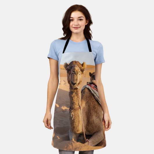 Sluiting van Camel in de woestijn van Oman Schort (Gedragen)