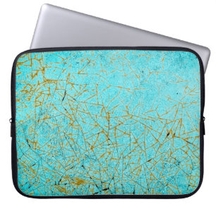 sluiting van een oude, grijze metalen carrosserie  laptop sleeve
