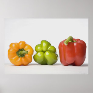 Sluiting van paprika's op rij poster