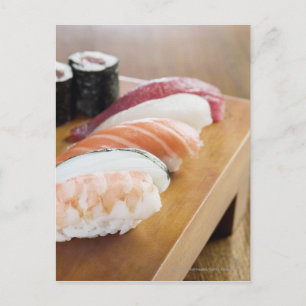 Sluiting van sushi op een tafel briefkaart