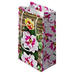 SM Cadeauzak Roze/Gele Tulpen Klein Cadeauzakje