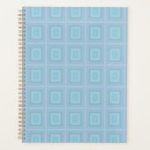 Small blue squares. (Devant)