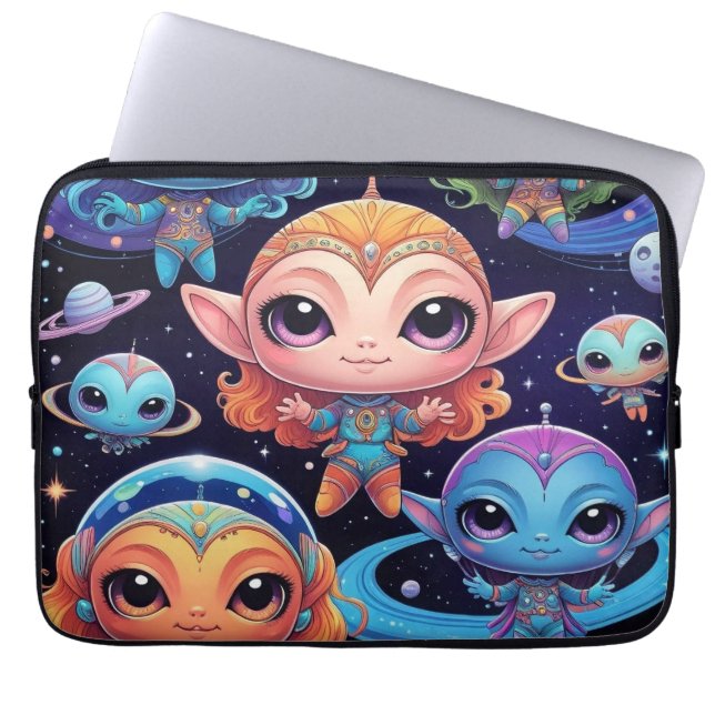 Small Multi-Coloured Aliens in Space Laptop Sleeve (Voorkant)