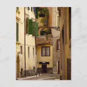 Small, Side Street in Verona Briefkaart