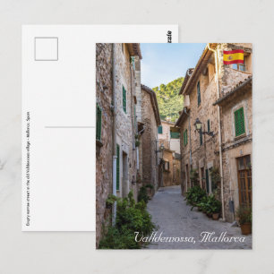 Smalle straat in het dorp Valldemossa - Mallorca Briefkaart