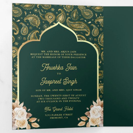 Smaragd Goud Paisley Bloemen QR Code Indiase bruil Drieluik Uitnodiging (Binnenzijde eerst)