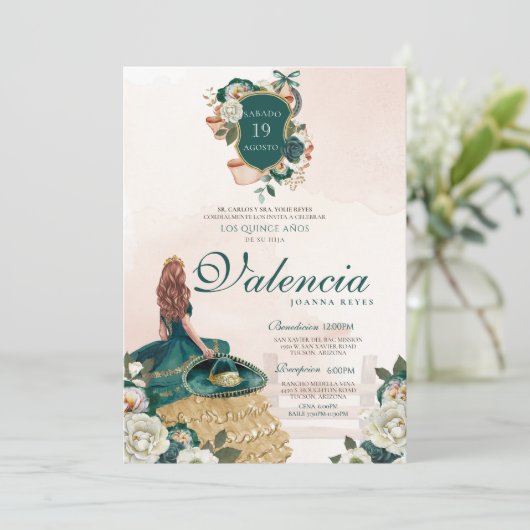 Smaragd Groen Goud Bloemen Crest Charra Quinceaner Kaart (Staand voorkant)