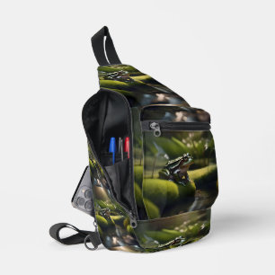Smaragden Sereniteit: Een Groene Kikker bij de Riv Sling Bag