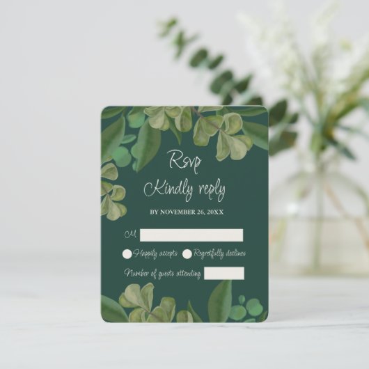 Smaragdgroen Elegant rustiek groen blad weelderig RSVP Kaartje (Staand voorkant)