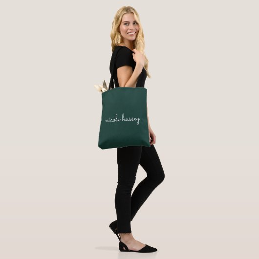 Smaragdgroen script | Stijlvol Monogram Modern Draagtas (Op model)