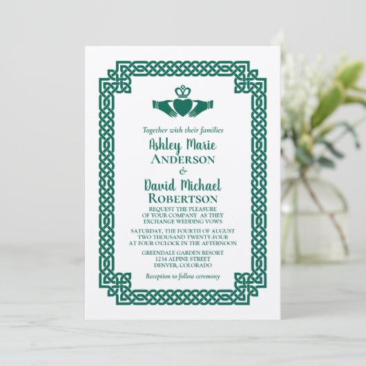 Smaragdgroene Keltische knoop Claddagh bruiloft Kaart (Staand voorkant)