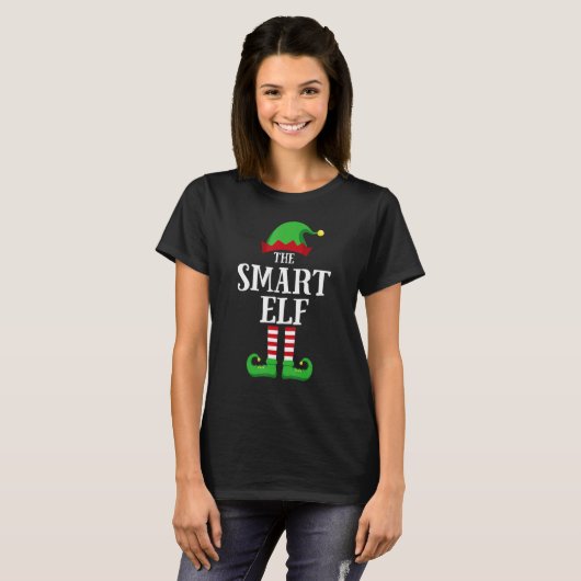 Smart Elf Matching Family Group Kerstmis Pajama T-shirt (Voorkant volledig)