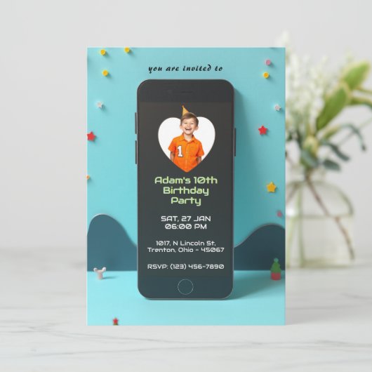 Smartphone à thème technologique Carte d'anniversa (Debout devant)