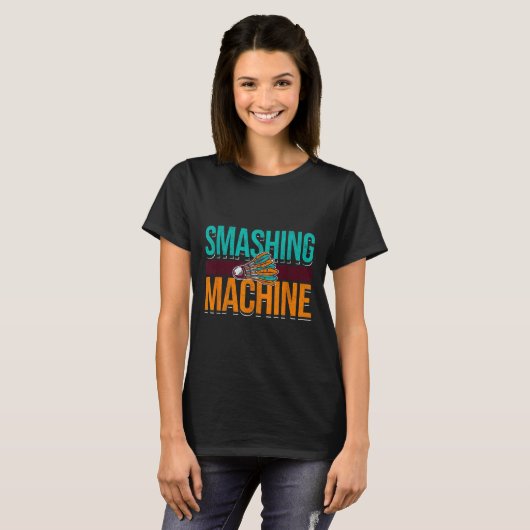 Smashing Machine Shuttle Retro Birdie Badminton T-shirt (Voorkant volledig)