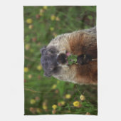 Smelling Spring Groundhog Theedoek (Verticaal)