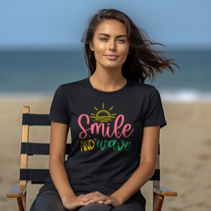 Smile and Wave Positive Vibes T-shirt voor dames