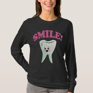 Smile Funny Dentists T-shirt